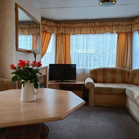 Rhosfeillion Static Caravan Llangefni Exterior foto