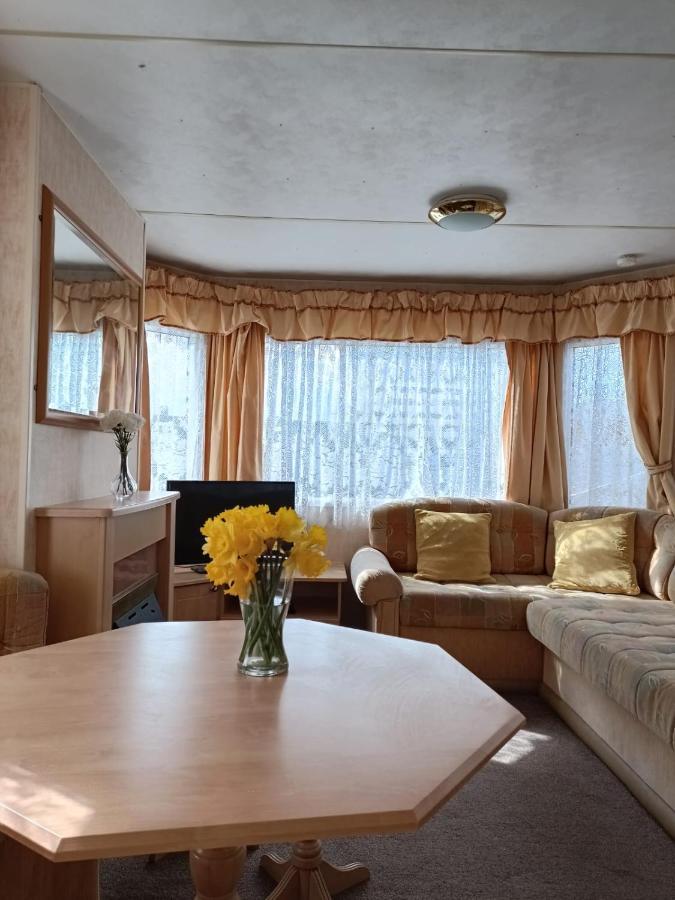 Rhosfeillion Static Caravan Llangefni Exterior foto